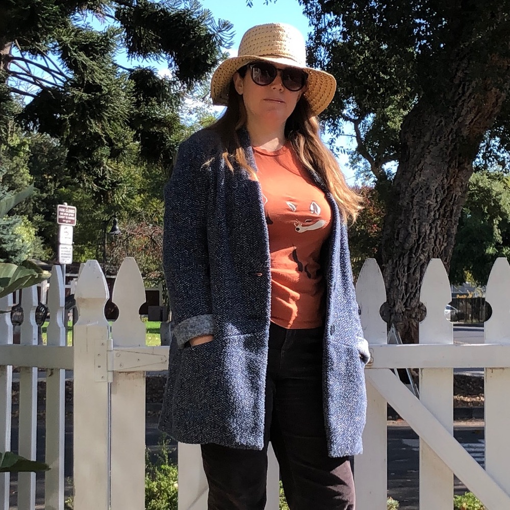 Old Navy Women’s Blue and White Specked Oversized Sweatshirt Blazer Jacket